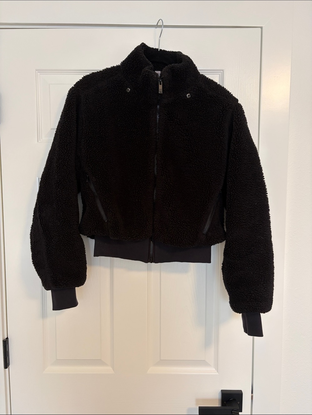 ALO Yoga Black Sherpa Zip-Up Jacket